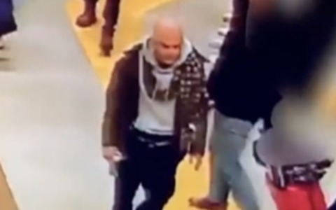 Preso il presunto killer del capotreno: a Pavia a fine anno gli fu sequestrato un coltello