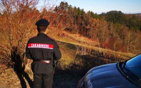 Esce per una passeggiata e si perde, anziana ritrovata infreddolita ma sana e salva