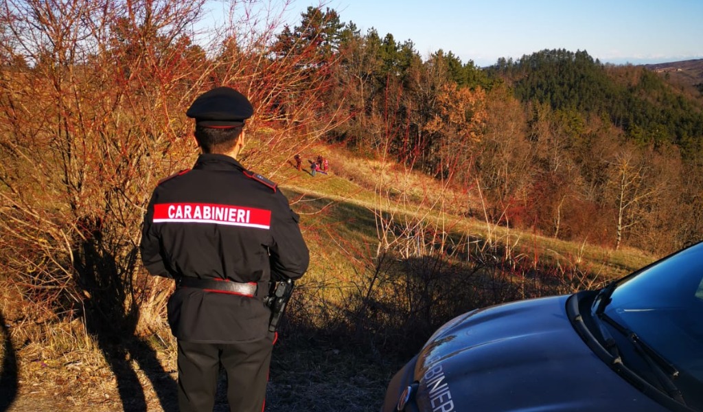 Esce per una passeggiata e si perde, anziana ritrovata infreddolita ma sana e salva