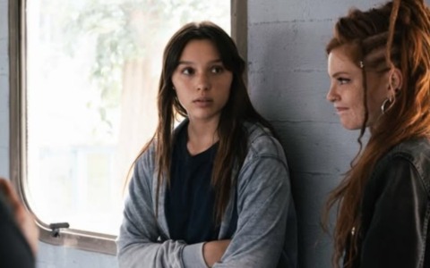 Dalla musica al set: Sarah Toscano debutta come attrice su Netflix