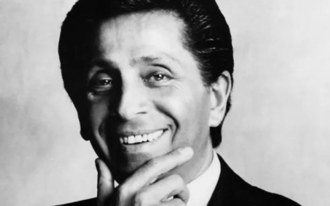 Addio a Valentino Garavani, lo stilista che ha fatto sognare il mondo era nato a Voghera