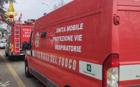 Odore sospetto, evacuata scuola dell’infanzia a Torre d’Isola: 5 in ospedale per accertamenti