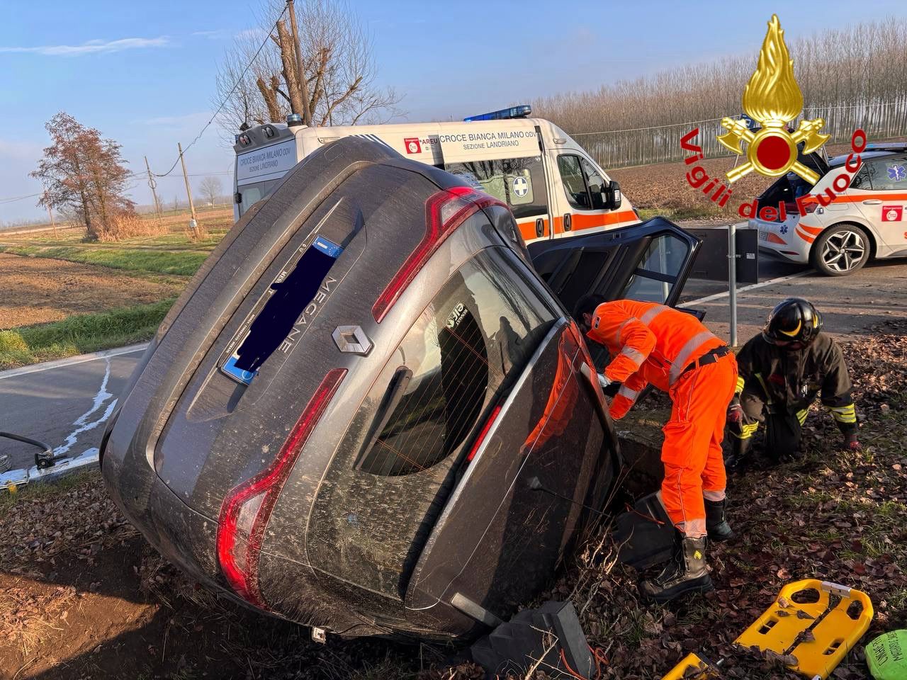 Perde il controllo dell’auto e si ribalta: ferito trasportato in elisoccorso