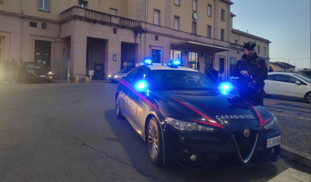 Giro di vite contro le “stragi del sabato sera”: due automobilisti trovati ubriachi al volante