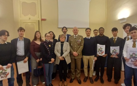 “Lo Giuro!”: il CalendEsercito 2026 celebra i valori e il giuramento delle nuove generazioni militari