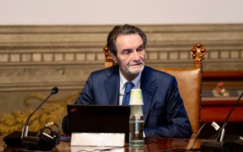 Autonomia, il Nord accelera: firmate le pre-intese a Palazzo Chigi. Fontana e Centinaio: “Tappa storica”
