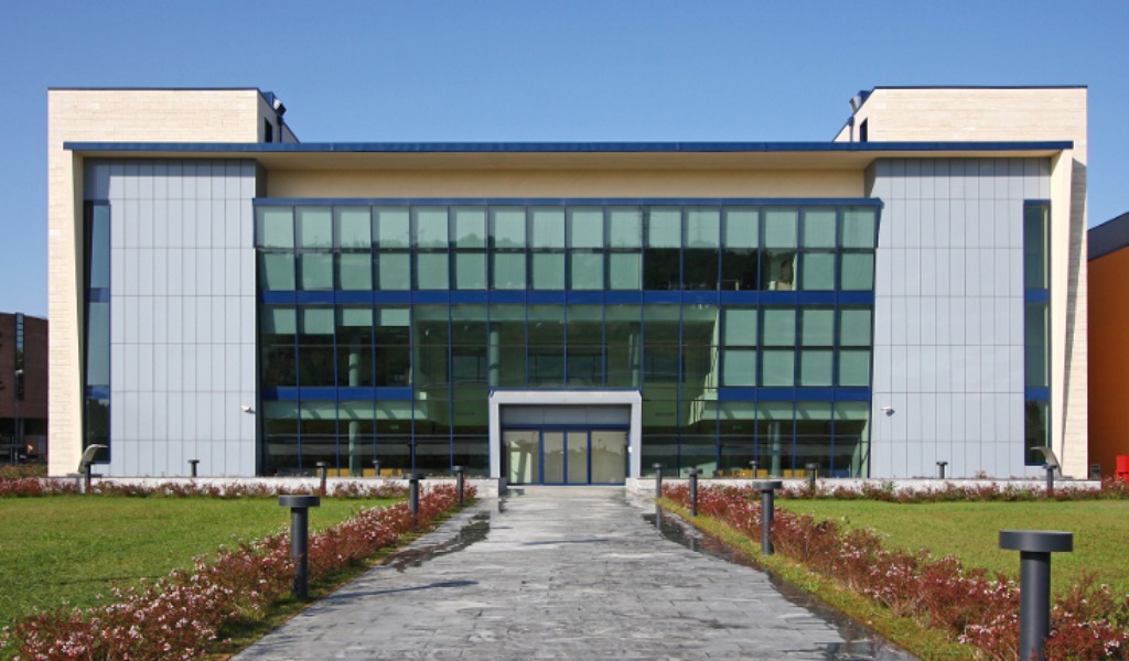 La cura che accoglie: il modello CNAO per i bambini con tumore e le loro famiglie