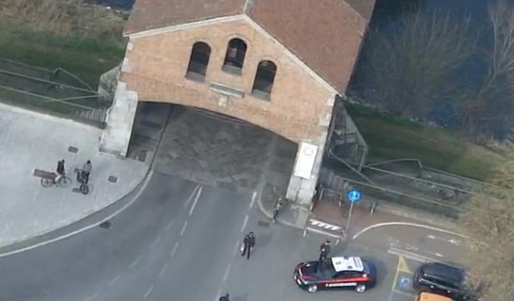 Controlli serrati nel Pavese: droga sequestrata, auto rubata recuperata e furto sventato