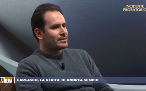 Garlasco, Sempio e la soap opera mediatica: “Mi chiedono i selfie, per loro sono ‘quello della tv'”