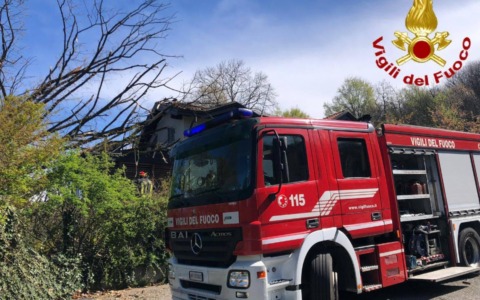 Maltempo, anche il Pavese nella morsa del vento: alberi abbattuti e danni diffusi