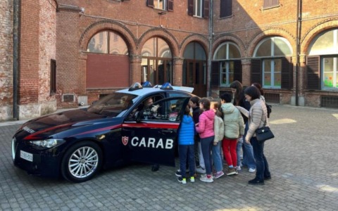 “Cultura della legalità” a scuola: i Carabinieri incontrano gli studenti dell’Istituto San Giuseppe di Vigevano