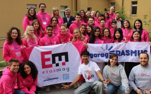 L’Europa raccontata dai giovani: a Pavia nasce la nuova generazione di “Erasmus Reporters”