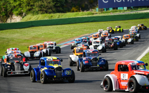 Toscano Racing & SHA Motorsport, debutto stagionale positivo a Vallelunga nel Legend Cars Trophy 2026