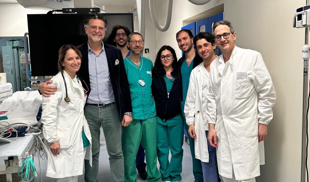 Il cuore del futuro batte a Pavia: al San Matteo il primo impianto del defibrillatore più piccolo al mondo