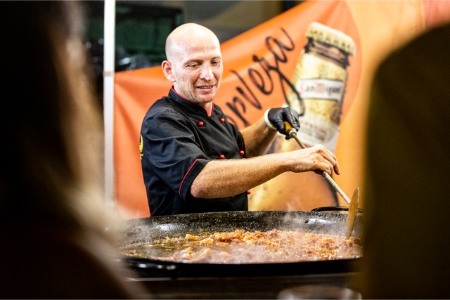 Pavia si trasforma nel regno dello street food: tre giorni di festa e sapori dal mondo