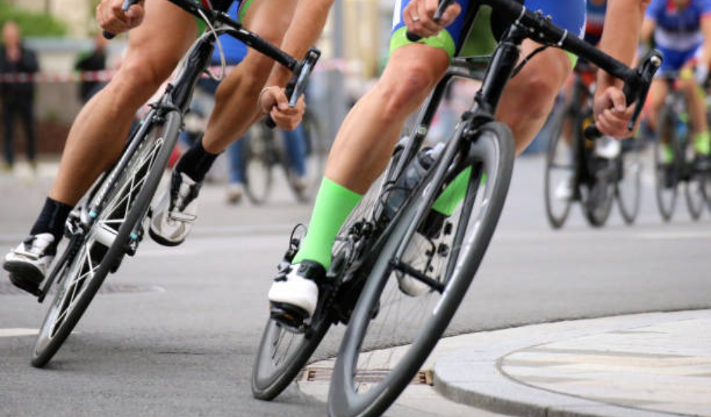 Giro d’Italia 2026, la provincia di Pavia si prepara al passaggio della Corsa Rosa: scattano piano sicurezza e viabilità
