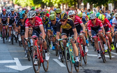 Il Giro d’Italia arriva a Pavia: i divieti e le strade chiusure per il passaggio della carovana