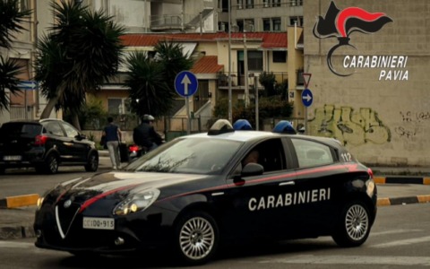 Oltrepò pavese, tre denunce dei Carabinieri per droga, armi ed evasione dai domiciliari