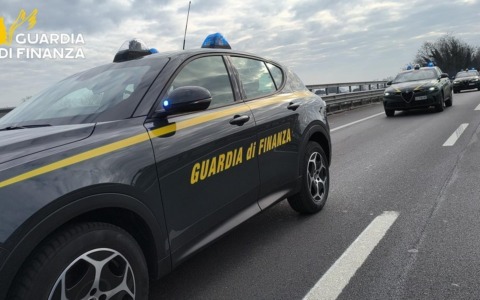 Truffe porta a porta anche in provincia di Pavia: oltre 1.200 anziane vittime, sei persone verso il processo