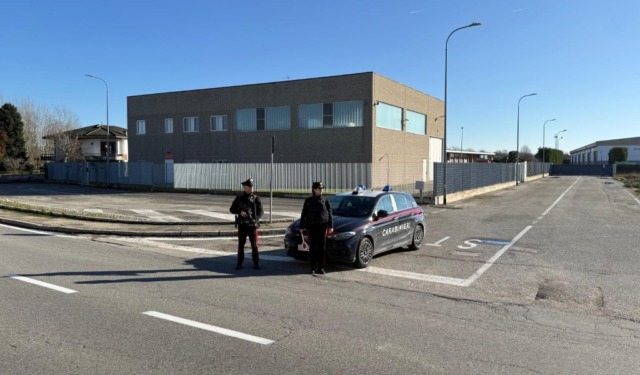 Furto in casa di un’anziana: tre donne arrestate dopo la segnalazione dei cittadini
