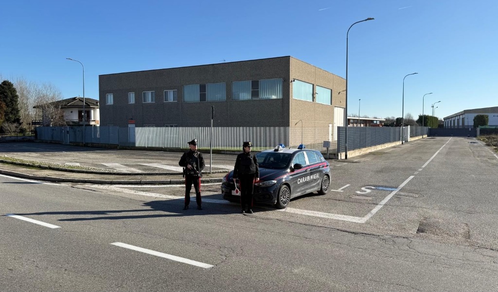 Furto in casa di un’anziana: tre donne arrestate dopo la segnalazione dei cittadini