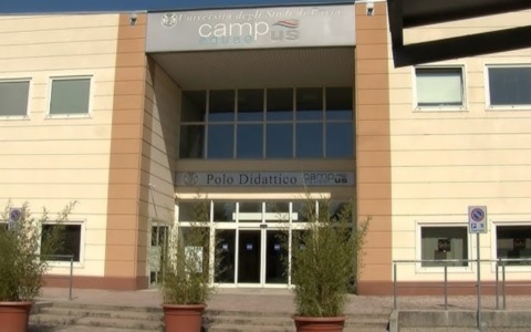 Blackout al Campus Aquae: l’università non paga la bolletta e il polo sportivo resta al buio
