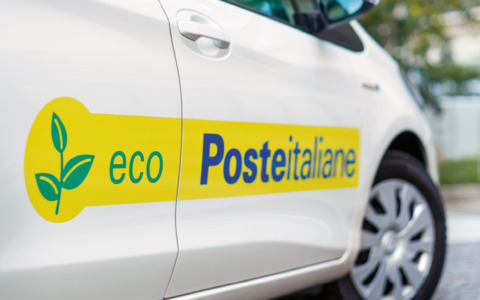 Spedizioni di valigie a Pavia con Poste Delivery Web per le vacanze