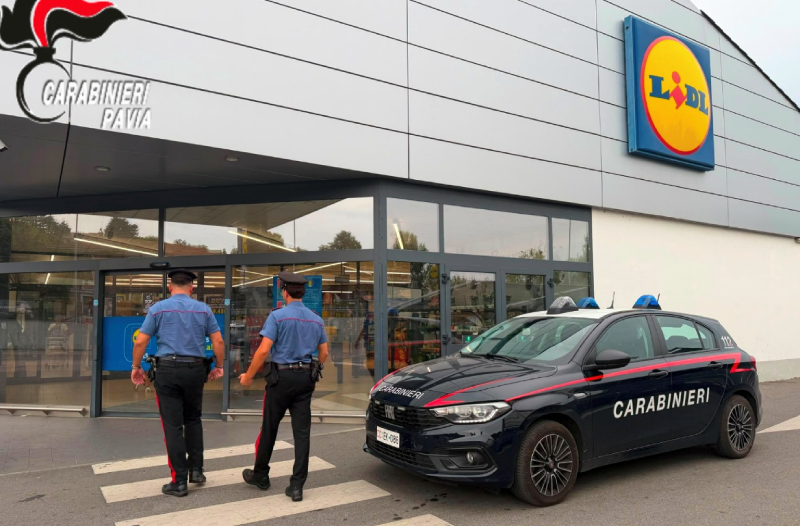 Rubano un’auto e poi tentano il furto alla Lidl di Casteggio, trio di ladri denunciato