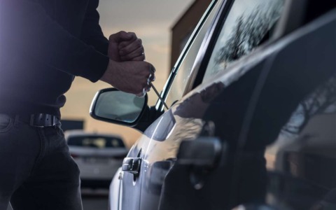 Auto rubate, 490 furti in un anno a Pavia: è tra le province più colpite in Lombardia