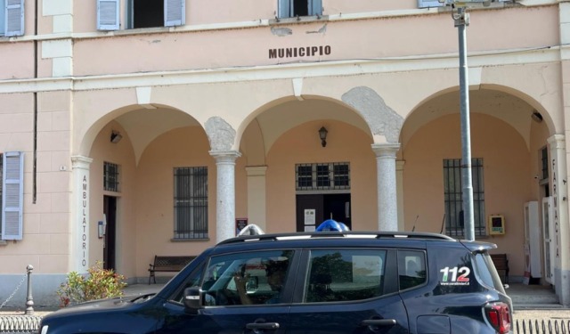 Esce di casa e si accascia a terra, il Sindaco di Barbianello salvato dal comandante dei Carabinieri di Casteggio