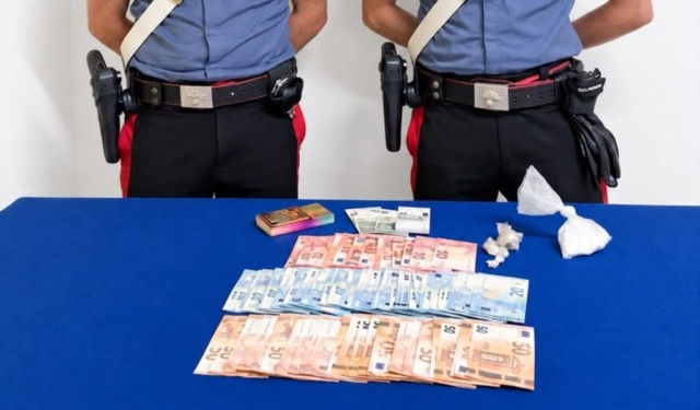 Marcignago, arrestato giovane con cocaina e hashish: sequestrati oltre 2.500 euro
