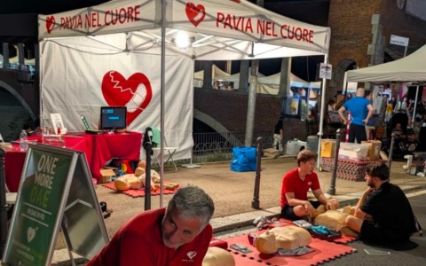 Nuovo defibrillatore in via Emilia a Voghera: inaugurazione il 20 ottobre